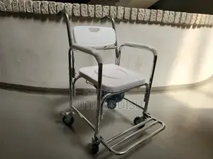 Commode Mini Wheel Chair9王commode Mini Wheel Chair9亞commode