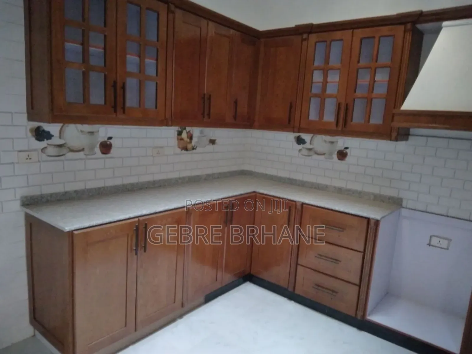 3bdrm Villa in Villa, Yeka for rent