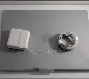 New Laptop Apple MacBook Pro 2023 M3 Pro 14-Inch 8GB Apple M3 SSD 512GB