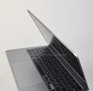 New Laptop Apple MacBook Pro 2022 M2 8GB Apple M2 SSD 256GB