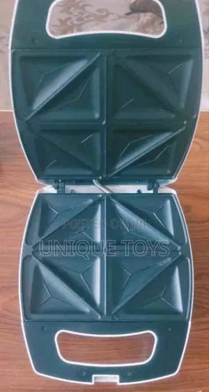 Geepas Standard Sandwich Maker  6,000 Birr