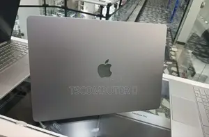 New Laptop Apple MacBook Air 2024 M3 15-Inch 8GB Apple M3 SSD 256GB