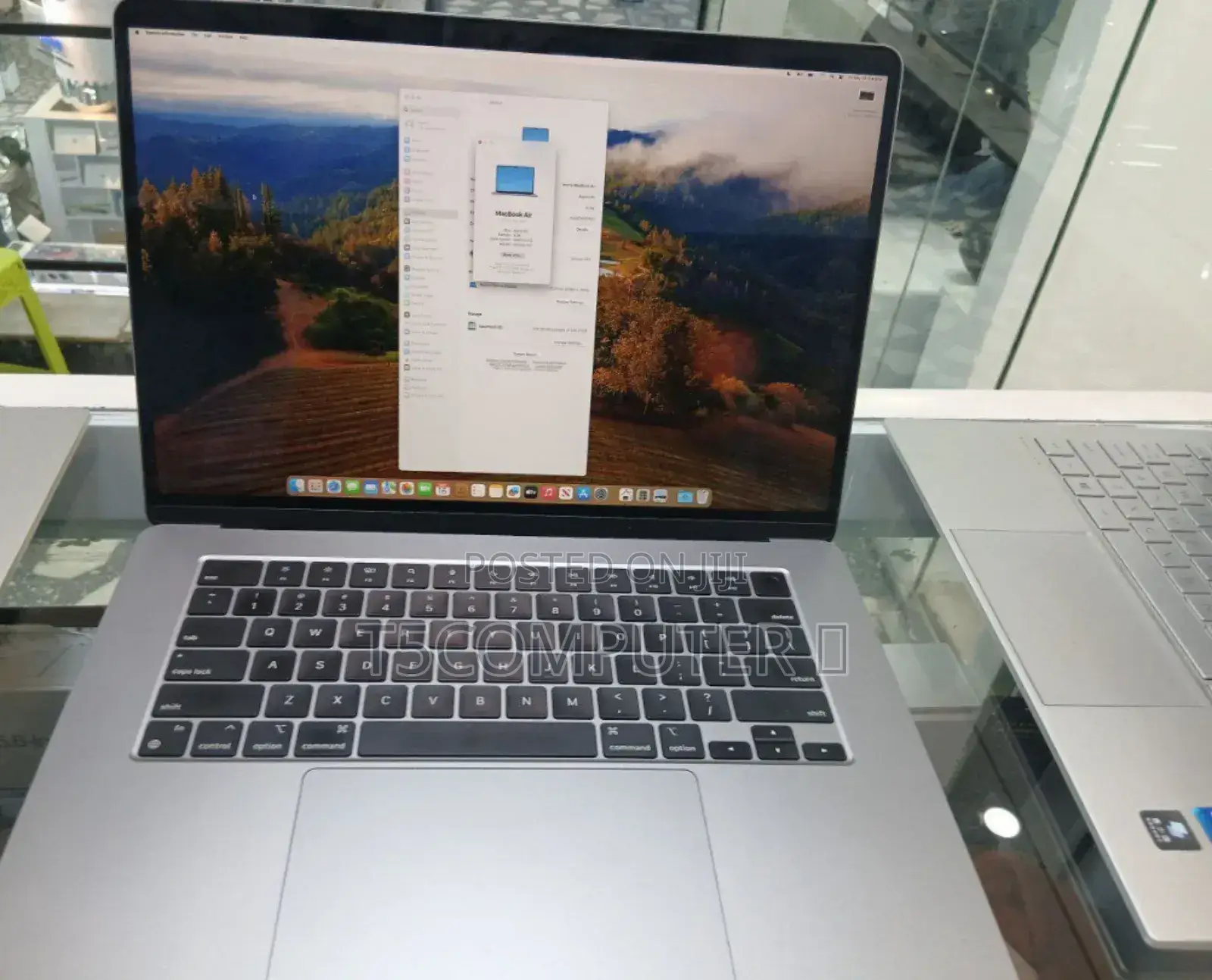 New Laptop Apple MacBook Air 2024 M3 15-Inch 8GB Apple M3 SSD 256GB