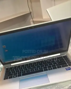 New Laptop HP EliteBook 840 G8 16GB Intel Core I7 SSD 512GB