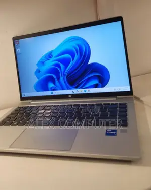 New Laptop HP ProBook 440 G8 16GB Intel Core I7 SSD 512GB