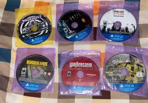 Ps4 Essentials Pack - Legendary Game Bundle