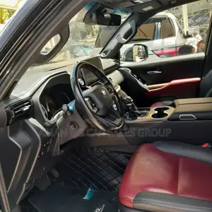 Toyota Land Cruiser 2022 Black