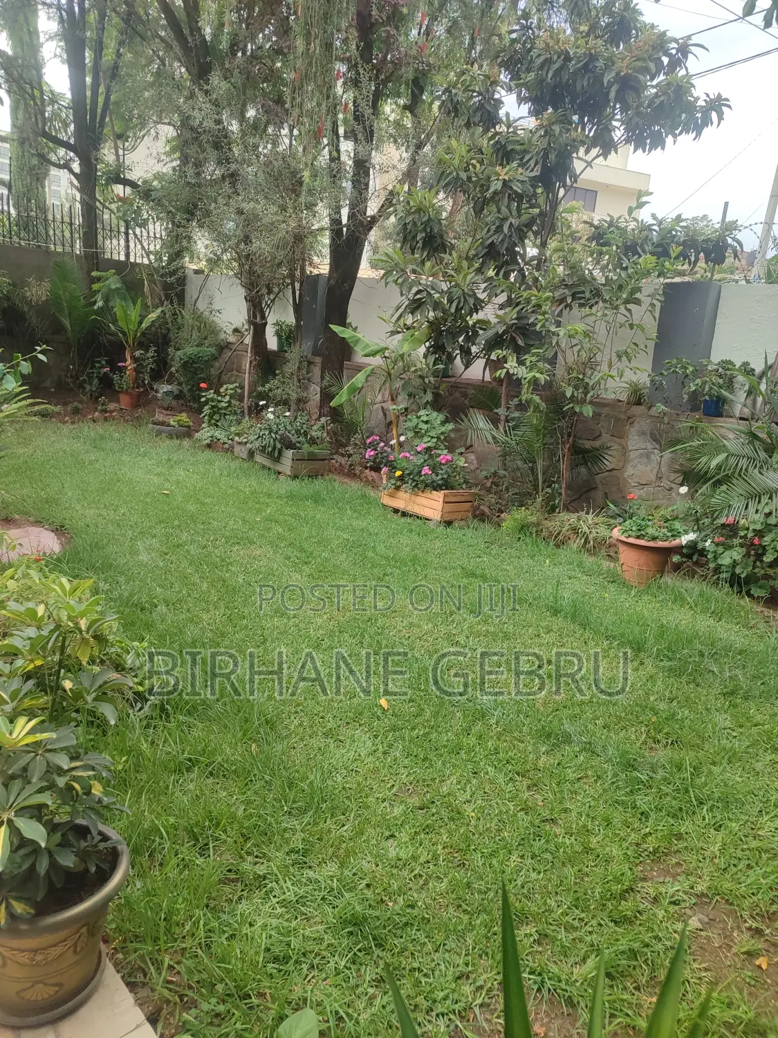 Vill House Semi Fernished Guest Hous for Rent