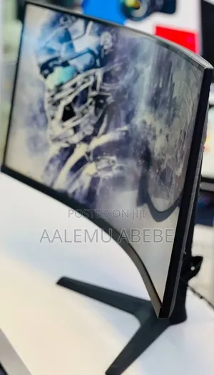 Koorui Curved Monitor