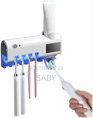 በአንድ ጊዜ 4 ጥርስ ብሩሾችን የሚይዝ Toothbrush Sterilizer