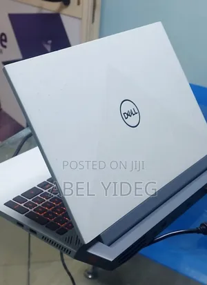 New Laptop Dell 16GB AMD Ryzen 5 SSD 512GB