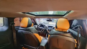 Hyundai Veloster 2013 Orange