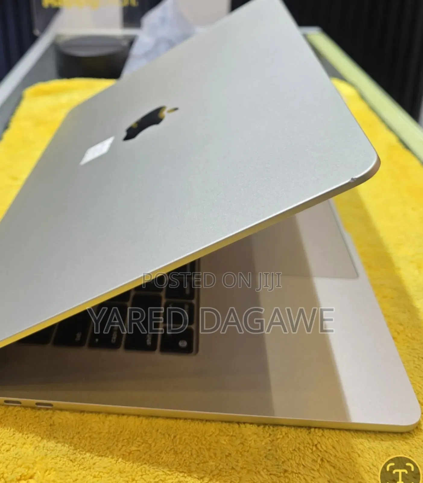 New Laptop Apple MacBook Air 2024 M3 15-Inch 16GB Apple M3 SSD 512GB