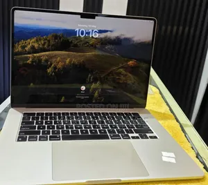 New Laptop Apple MacBook Air 2024 M3 15-Inch 16GB Apple M3 SSD 512GB