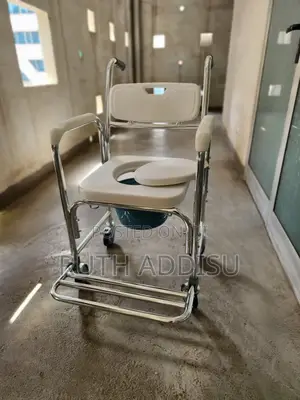 Commode Wheel Chair Medical Toilet Chair Almunium With Wheel