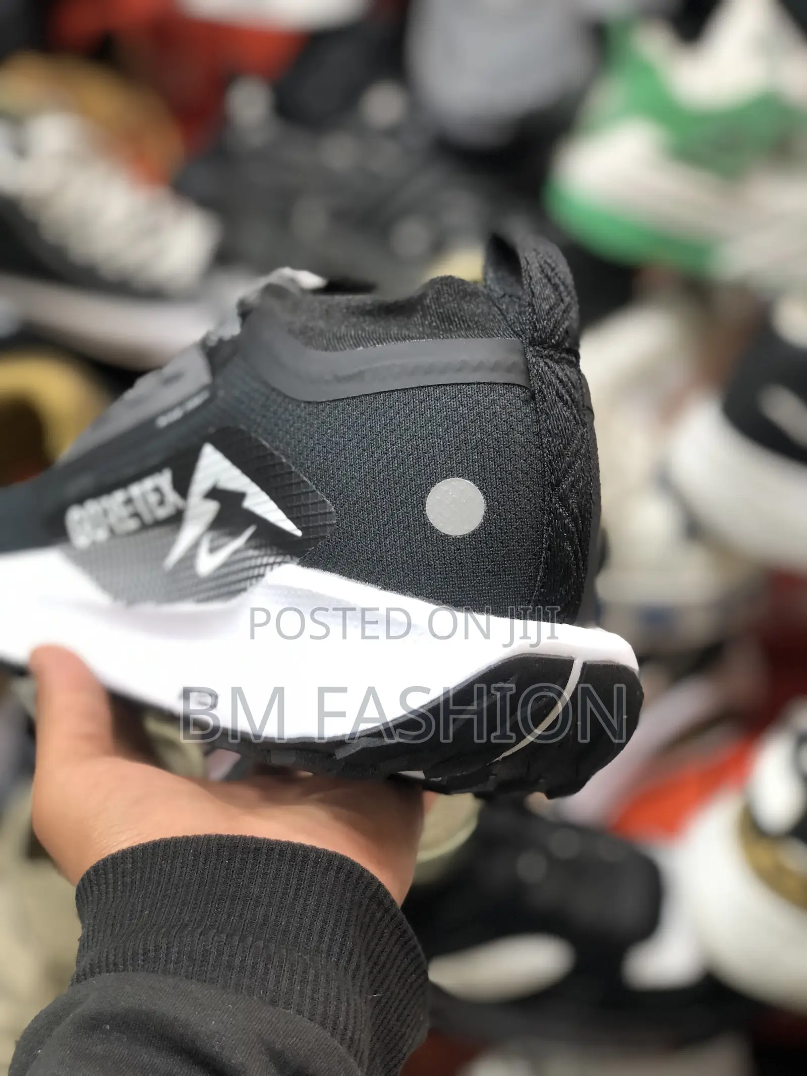 Nike Trail Atc Black and White
