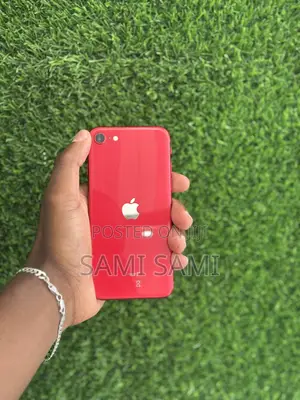 Apple iPhone SE (2020) 64 GB Red