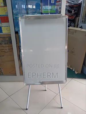 White Bord With Stand