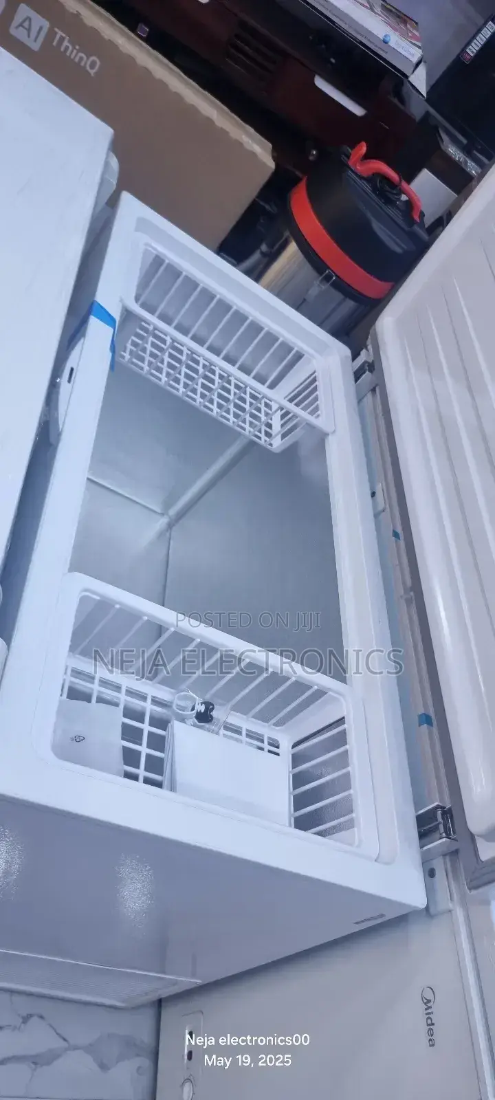 Beko Chest Freezers 386-Litters Deliver