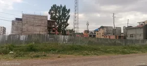 2800 ካሬ ለትምህርት ቤት ግንባታ የተወሰደ ባዶ ቦታ
