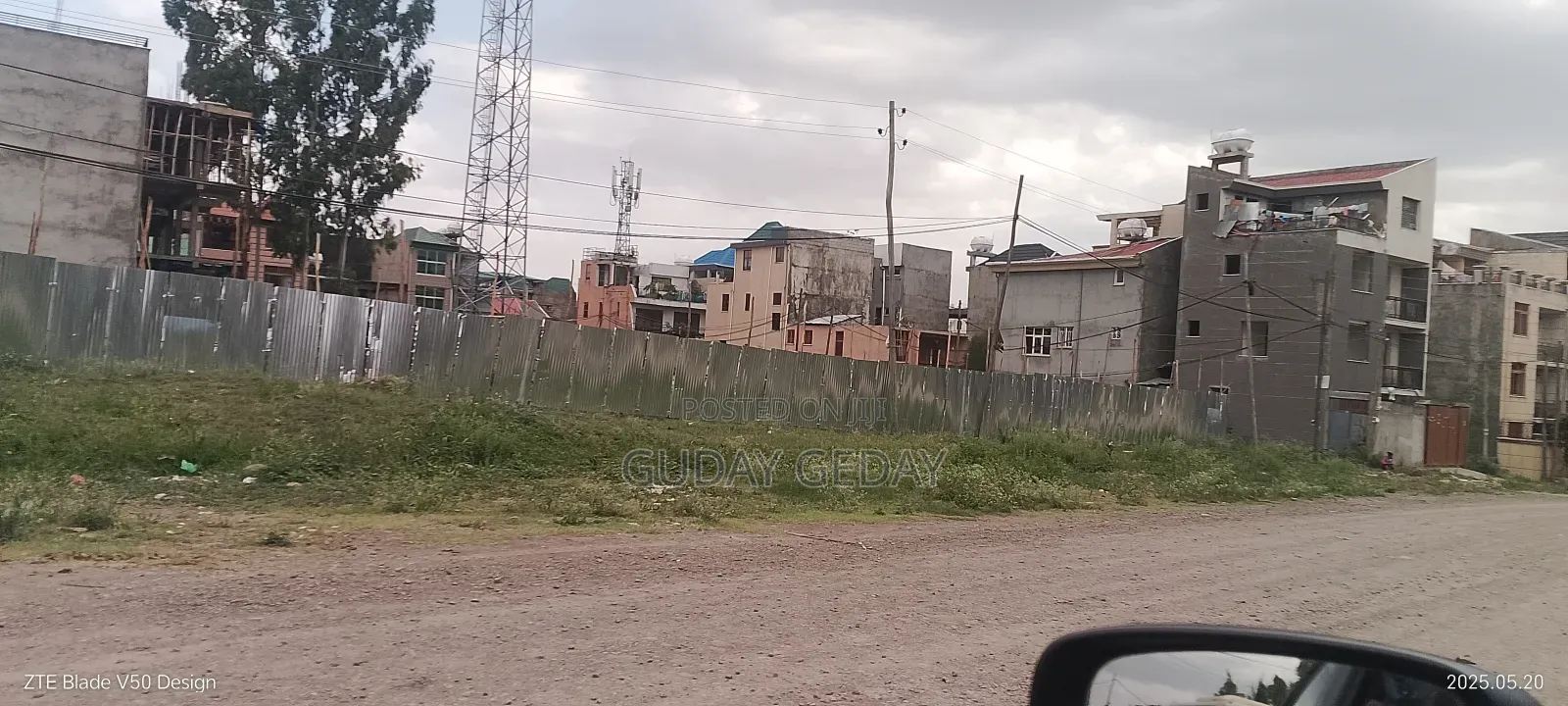 2800 ካሬ ለትምህርት ቤት ግንባታ የተወሰደ ባዶ ቦታ