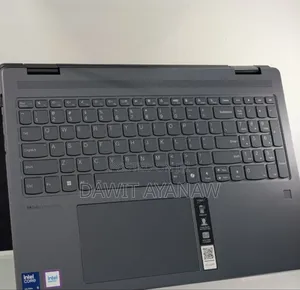 New Laptop Lenovo Yoga 7i 16GB Intel Core Ultra 5 SSD 512GB