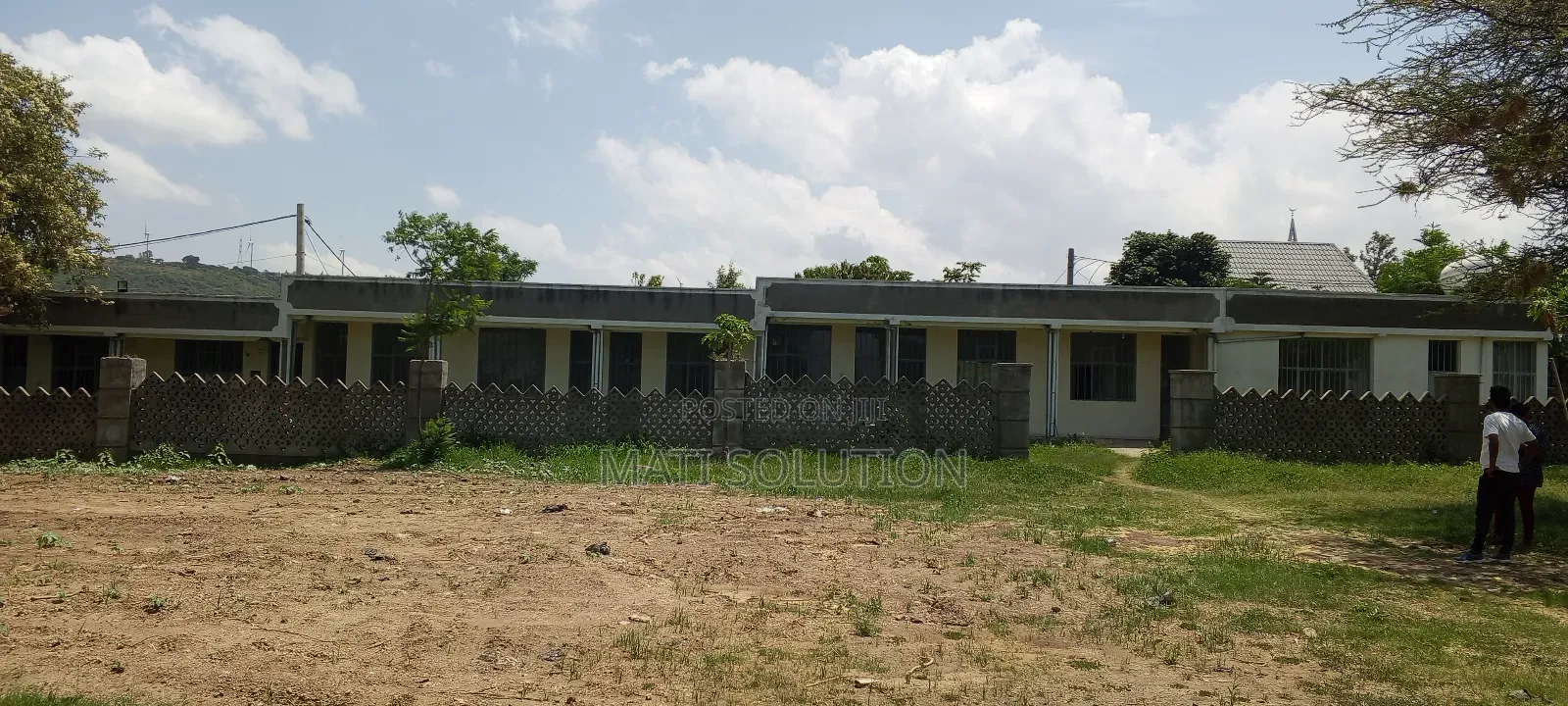 Furnished 5bdrm House in ስላሴ አካባቢ, Adama for rent