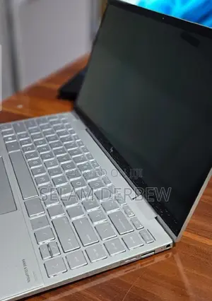 New Laptop HP Envy X360 8GB Intel Core I7 SSD 512GB