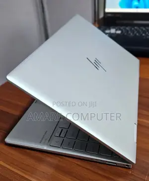 New Laptop HP Spectre X360 8GB Intel Core I7 SSD 512GB