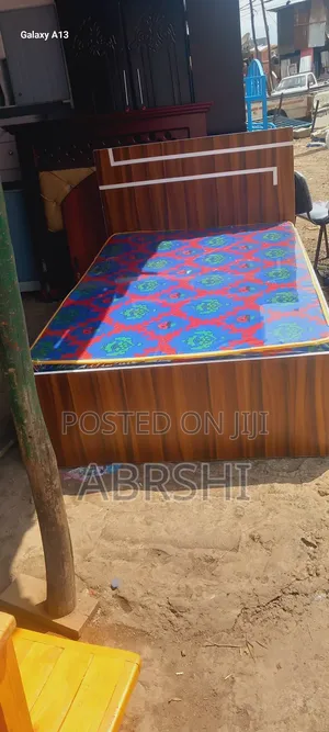 1.20 (አልጋ ከነፍራሹ)