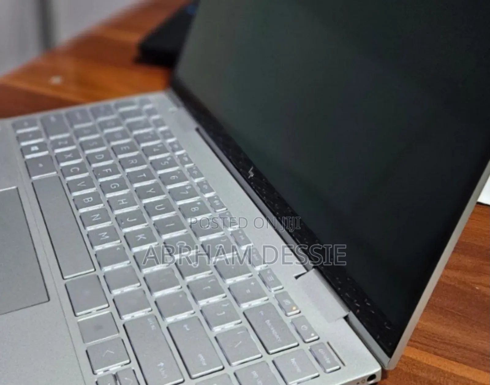 New Laptop HP Envy X360 8GB Intel Core I7 SSD 512GB
