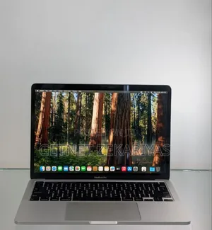 New Laptop Apple MacBook Pro 2020 8GB Intel Core I5 SSD 256GB