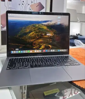 New Laptop Apple MacBook Air 2020 M1 8GB Apple M1 SSD 256GB