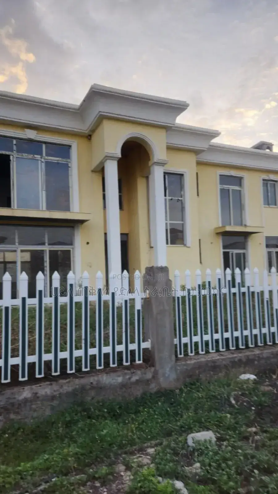 5bdrm House in Ccd Real State, Oromia-Finfinne for sale