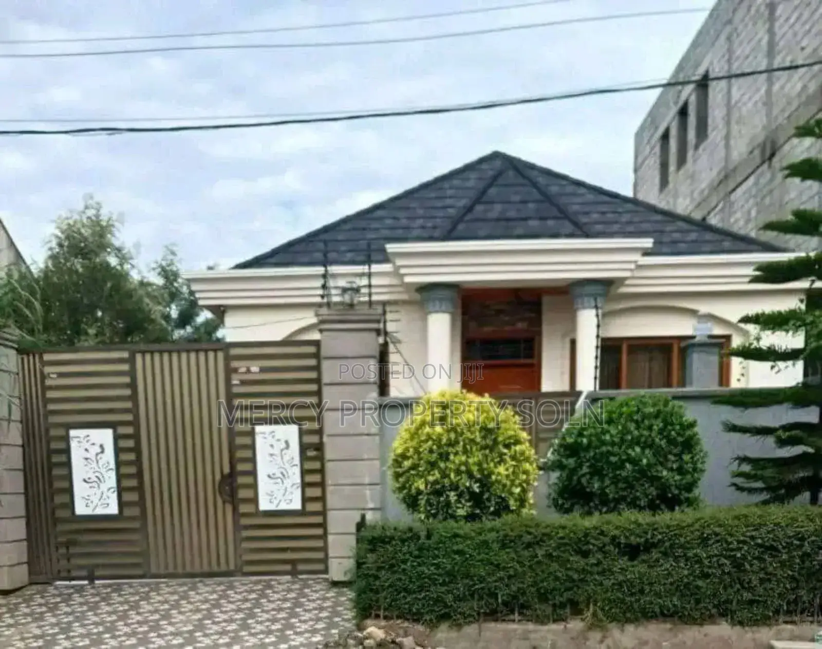 Furnished 5bdrm Villa in Bole for sale