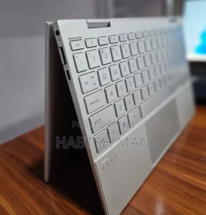 New Laptop HP Envy X360 8GB Intel Core I7 SSD 512GB