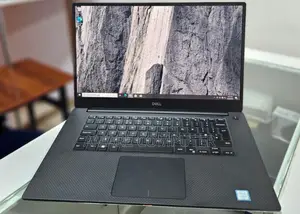 New Laptop Dell Precision 5540 32GB Intel Core I7 SSD 512GB