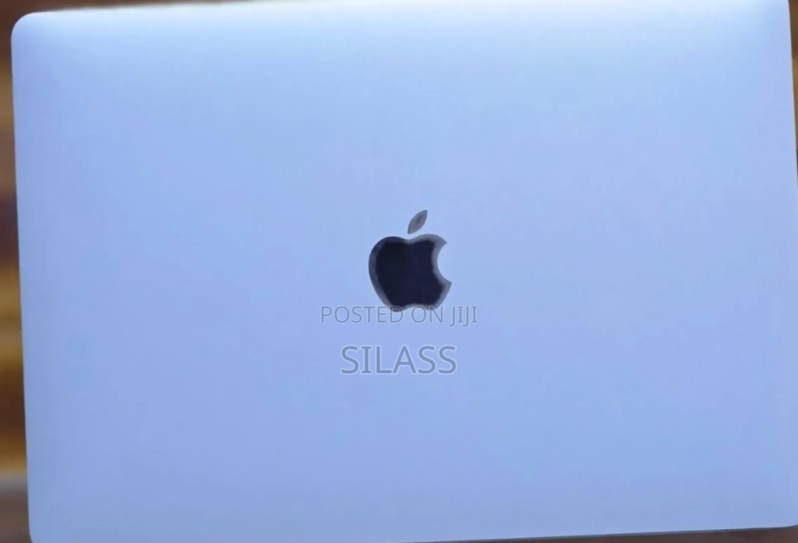 New Laptop Apple MacBook Air 2020 8GB Intel Core i5 SSD 256GB