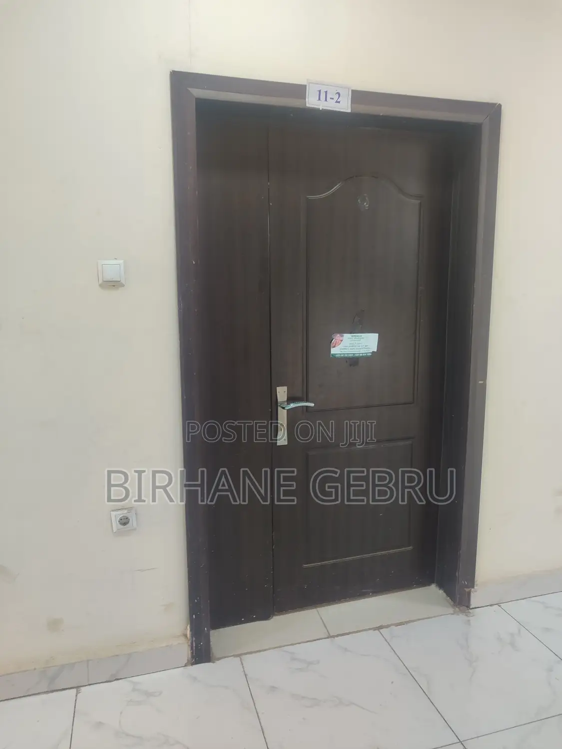 Luxury Apartiment Rent for Office