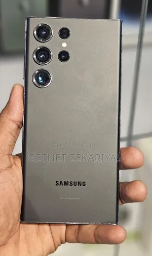 New Samsung Galaxy S23 Ultra 256 GB
