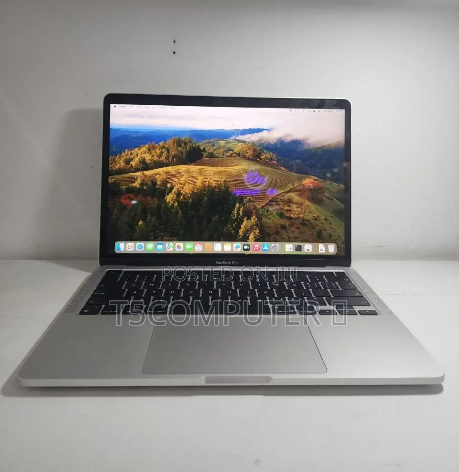 New Laptop Apple MacBook Pro M1 8GB Apple M1 SSD 256GB