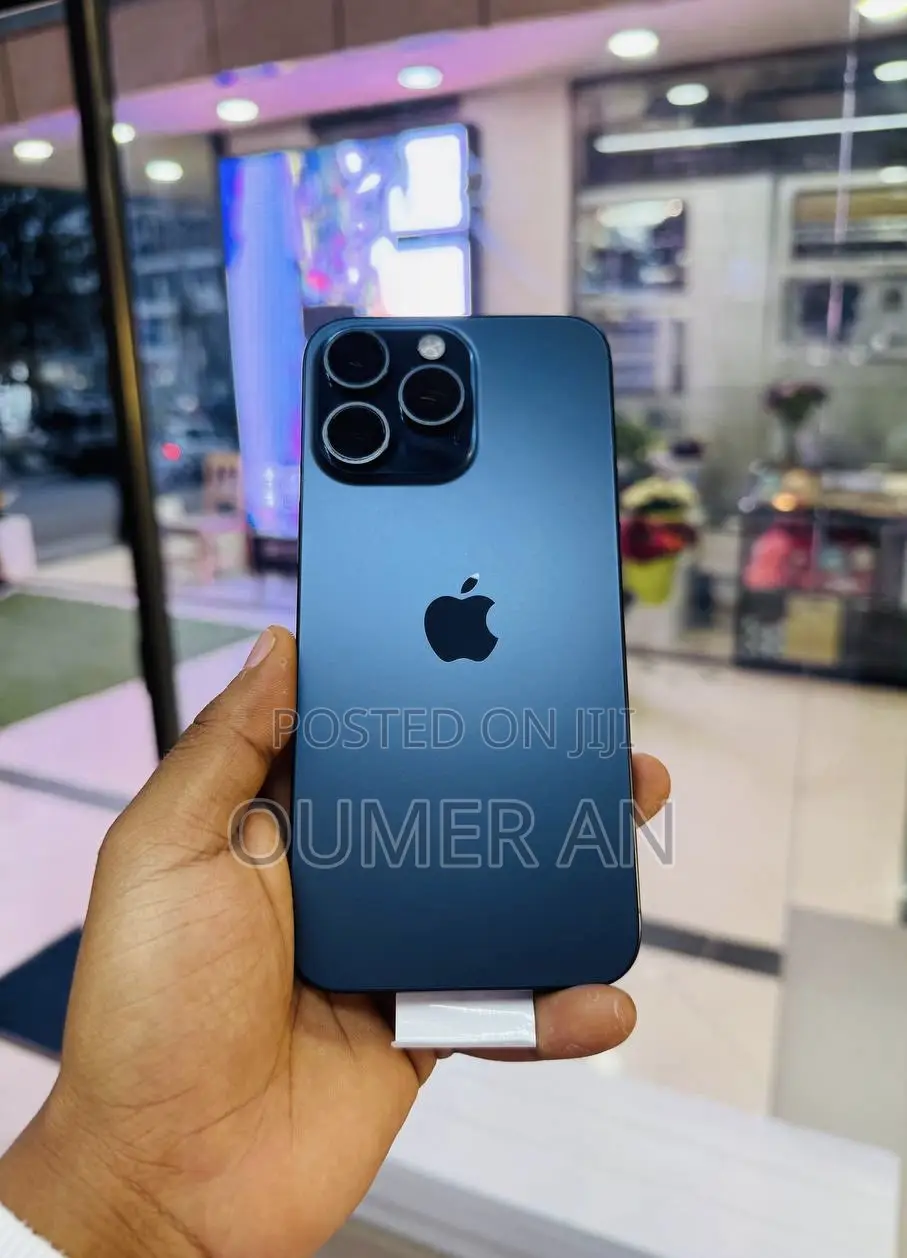 New Apple iPhone 15 Pro Max 256 GB Blue