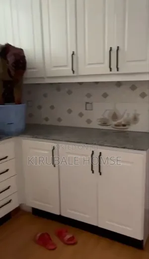 2bdrm Apartment in ሃያት ኖህ አባሳደር, Bole for sale