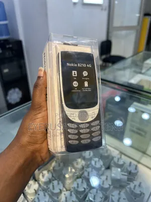 New Nokia 8210 4G