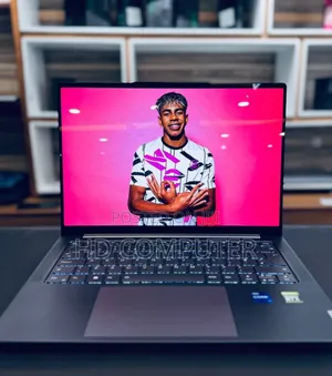 New Laptop Lenovo Yoga 7i 16GB Intel Core I7 SSD 512GB
