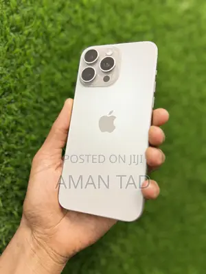 New Apple iPhone 15 Pro Max 256 GB Silver