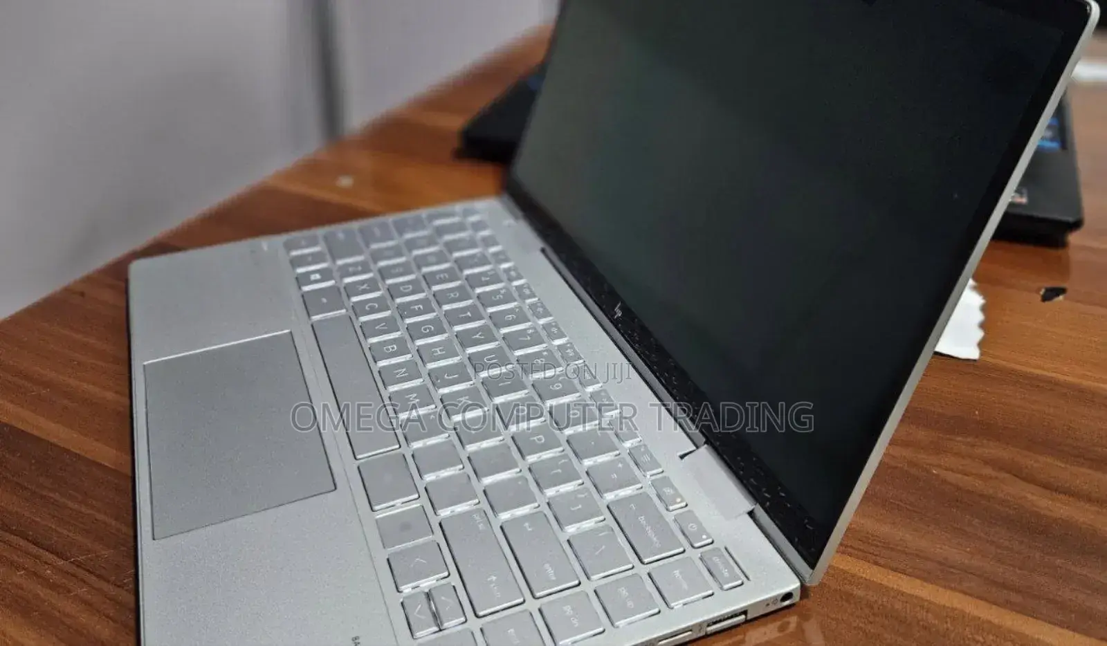 New Laptop HP Envy x360 8GB Intel Core i7 SSD 512GB