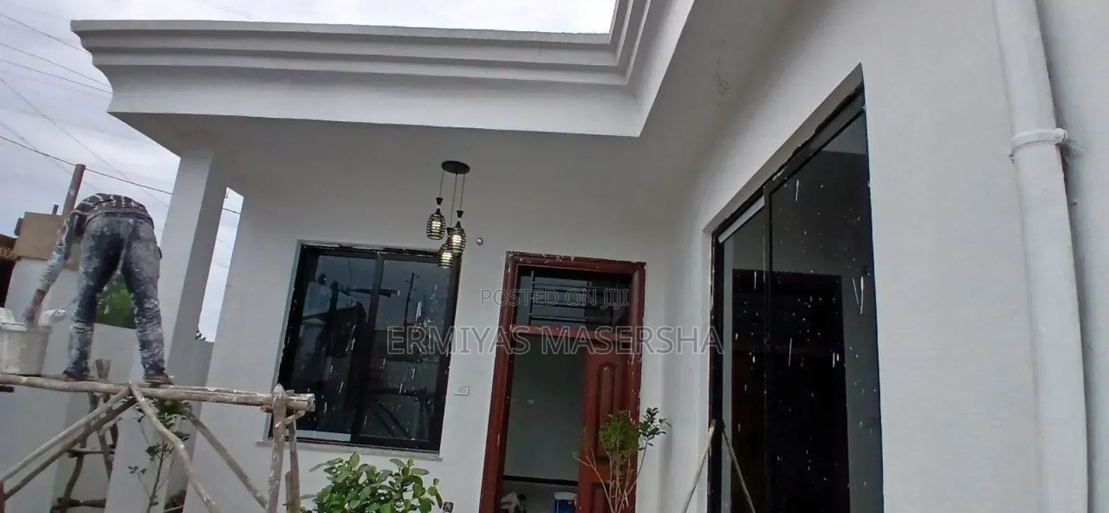 Furnished 3bdrm Villa in Yeka for sale