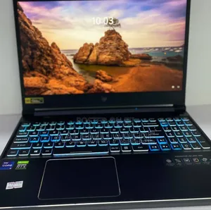 New Laptop Acer Predator Helios 300 16GB Intel Core i9 SSD 512GB