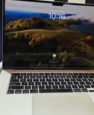 New Laptop Apple MacBook Air 2024 M3 15-Inch 16GB Apple M3 SSD 512GB